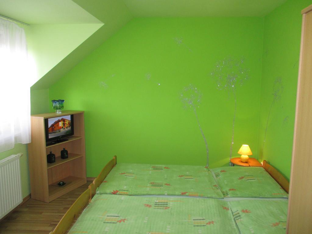 Penzion U Mikulincu Mikulov Ngoại thất bức ảnh
