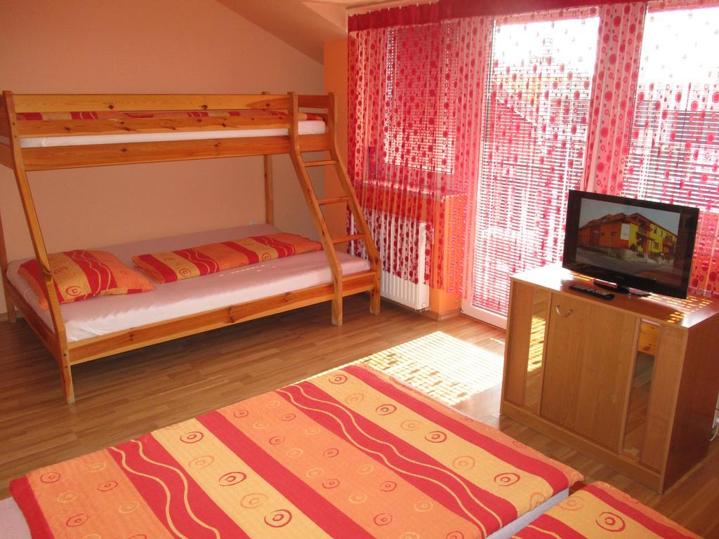 Penzion U Mikulincu Mikulov Ngoại thất bức ảnh